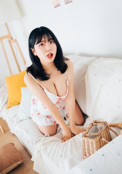 国产真实的和子乱拍在线观看_1080P高清在线