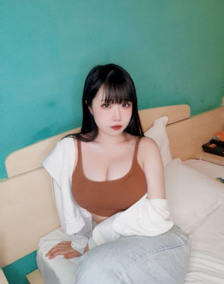 《奸臣》_BD英语手机在线看