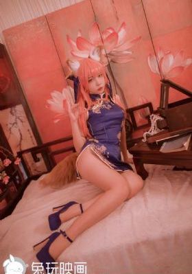 乖乖女的嫩奶女多_BD高清完整版播放
