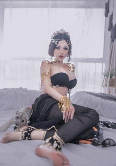 女大学生的沙龙室3在线观看_HD高清完整电影
