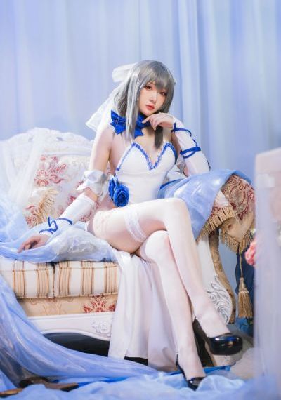 丰满的大胸女朋友5_BD英语全集免费播放